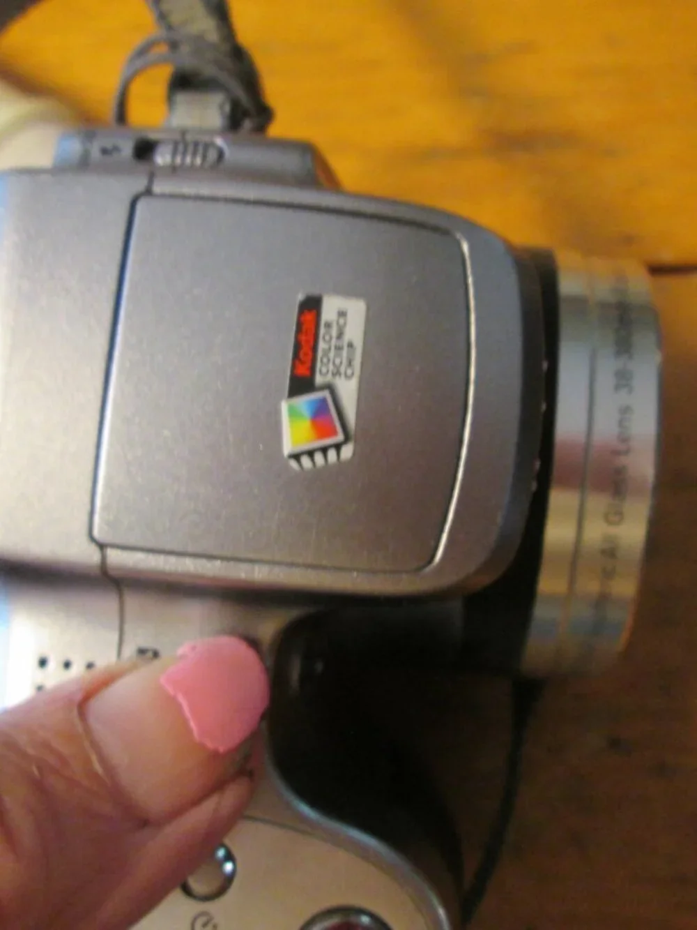 Kodak 10 X zoom easyshare Z740 5 MP case cables lense cover strap